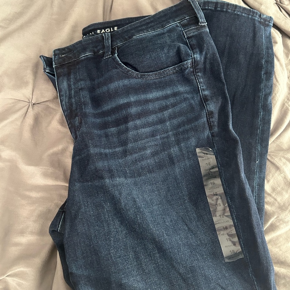 NWOT American eagle jeans